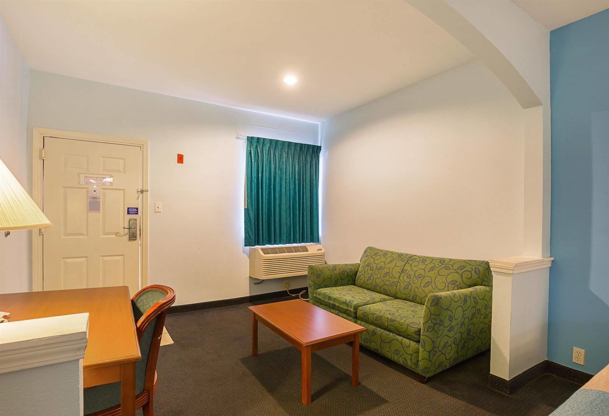 Island Inn By Oyo Galveston Beach, Tx Extérieur photo