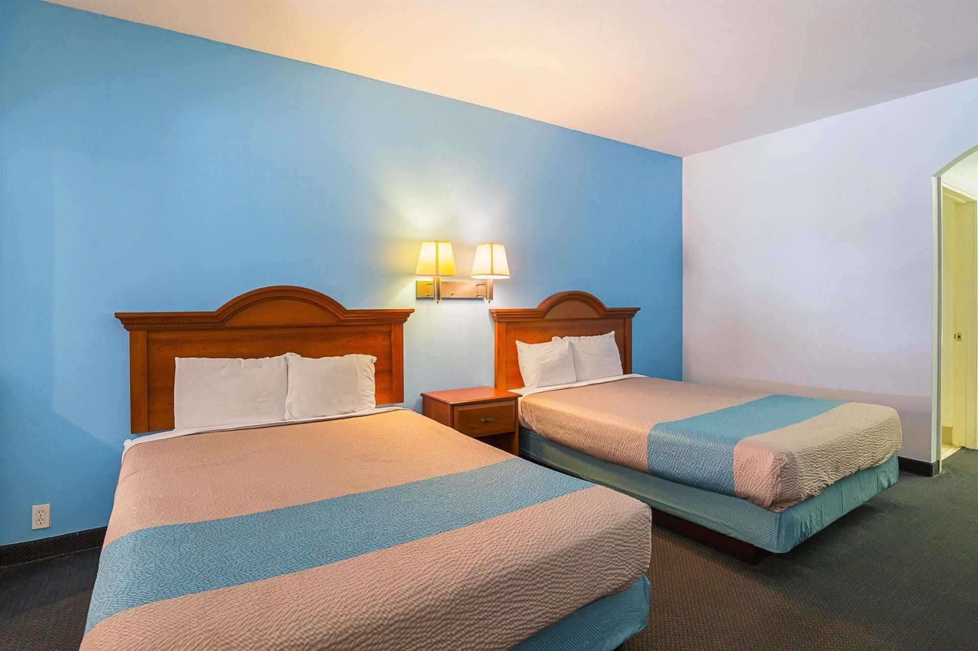 Island Inn By Oyo Galveston Beach, Tx Extérieur photo